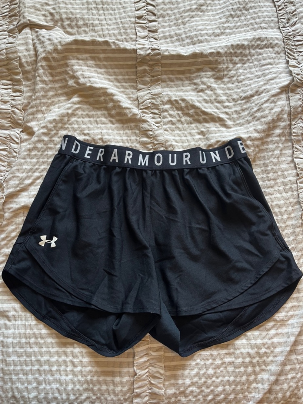 Under Armour Black Women's Athletic Shorts with Branded Waistband